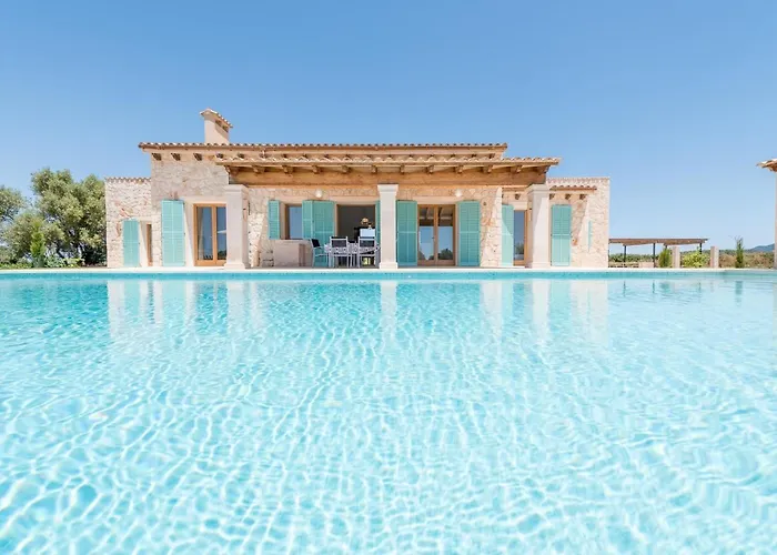 Ferienhaus Mit Privatpool Fuer 6 Personen Ca 200 Qm In Felanitx, Mallorca Suedostkueste Von Mallorca
